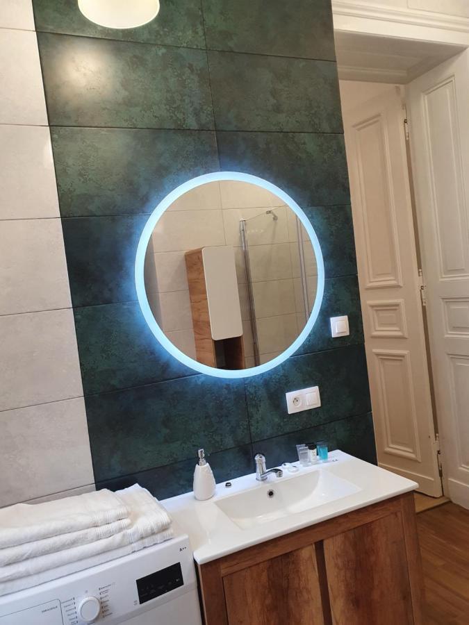 Prestige Aparthotel Piotrkowska 82 - Wyjatkowy Widok Na Deptak 罗兹 外观 照片